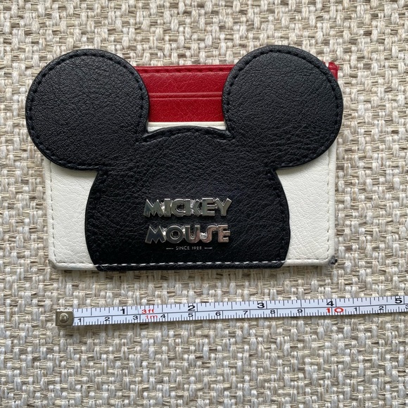 Disney Mickey Mouse Card Holder/Mini Wallet. Used. - Picture 7 of 7